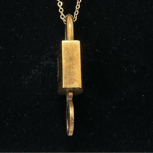 Authentic LV Lock & Key as a Necklace - Picture 11 of 11